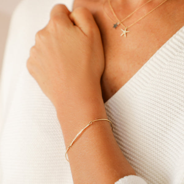 Bangle Bracelet with White Diamonds Bar.