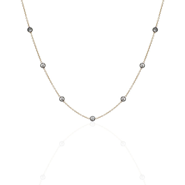 Choker with 7 Aligned Grey Diamonds