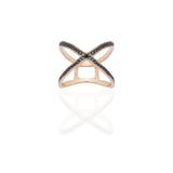 Wavy X Filigrane Ring with Black Diamonds