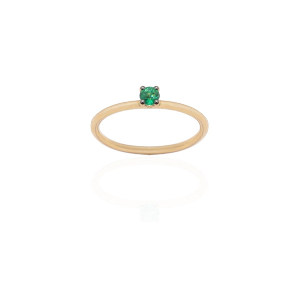 18k Gold Classic Solitaire Ring with Emerald Gemstone